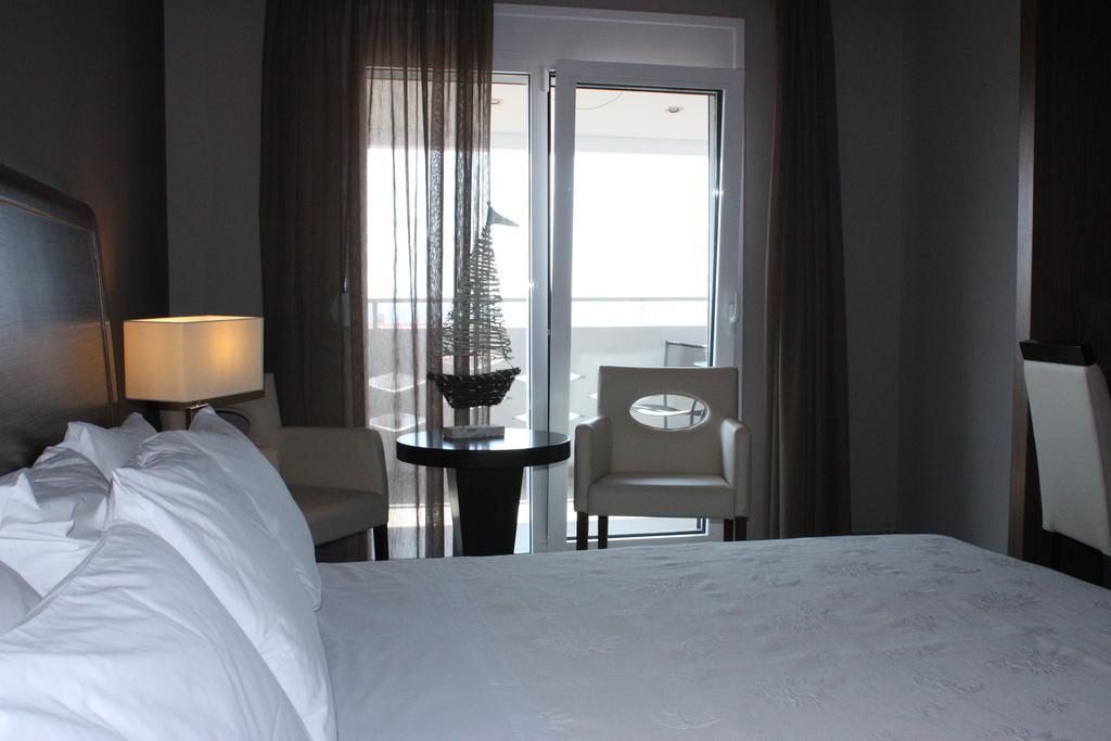 Hotel Cariatis Nea Kallikrateia Eksteriør billede